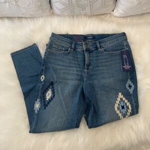 NWT Chaps Blue Jeans/Embroidered/Slimming Fit/Slim Leg
